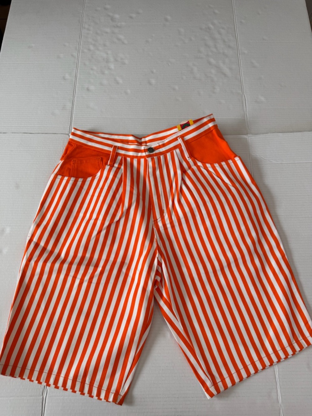 Vintage Cest Toi Men's Orange & White Striped Flat Front Shorts